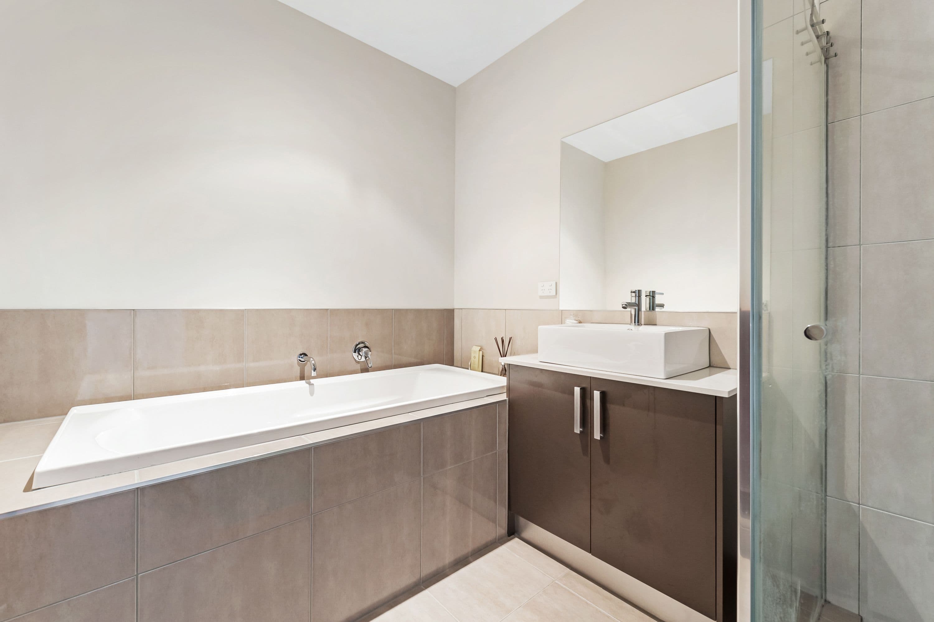 62 Commercial Road, Caroline Springs VIC 3023, Caroline Springs - Thumbnail 8