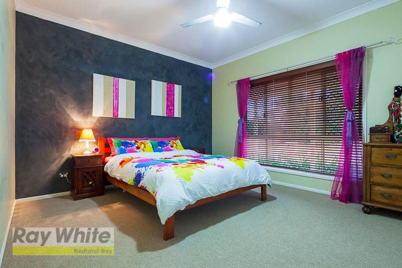 5 Malcomia Street, REDLAND BAY QLD 4165, Redland Bay - Thumbnail 3