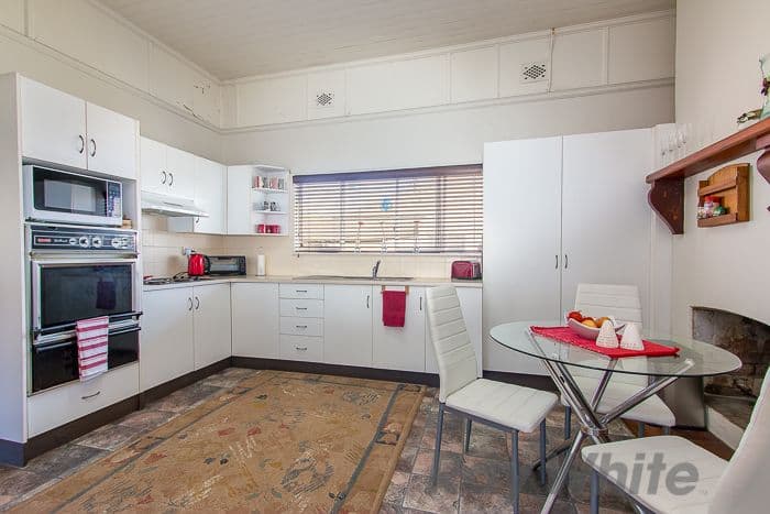21 Spring Street, Maryborough VIC 3465, Maryborough - Thumbnail 3