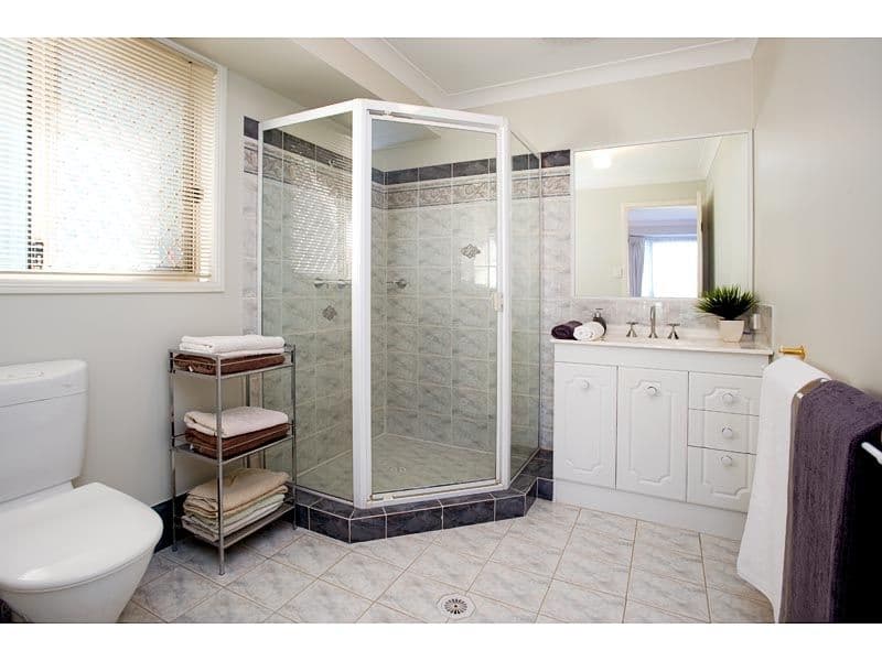 11 Hummingbird Crescent, WISHART QLD 4122, Wishart - Thumbnail 8