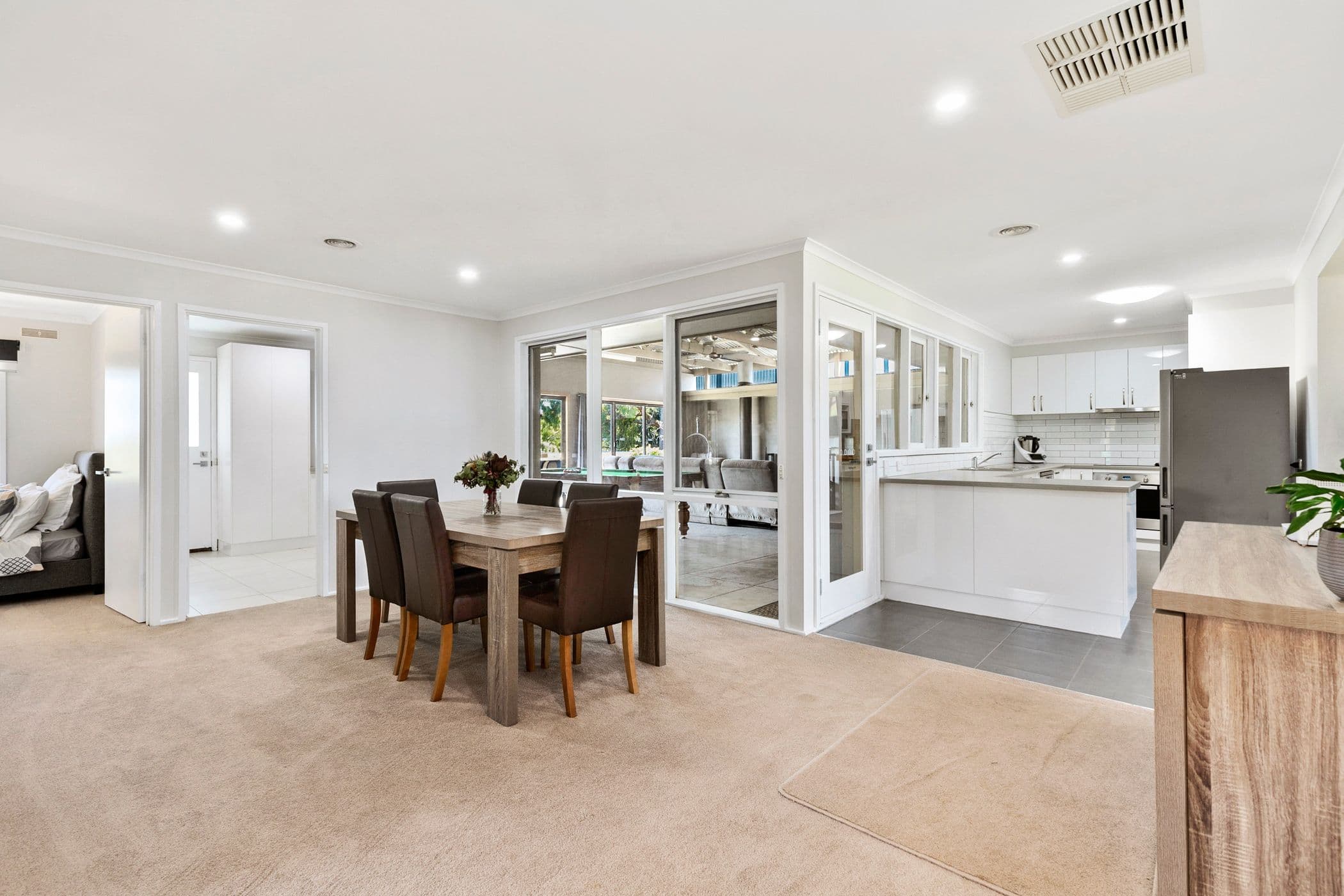 46 Churchill Avenue, Ararat VIC 3377, Ararat - Thumbnail 5