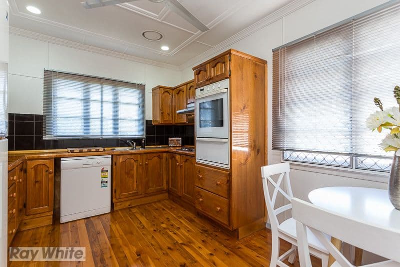 68 Bernecker Street, Carina QLD 4152, Carina - Thumbnail 2