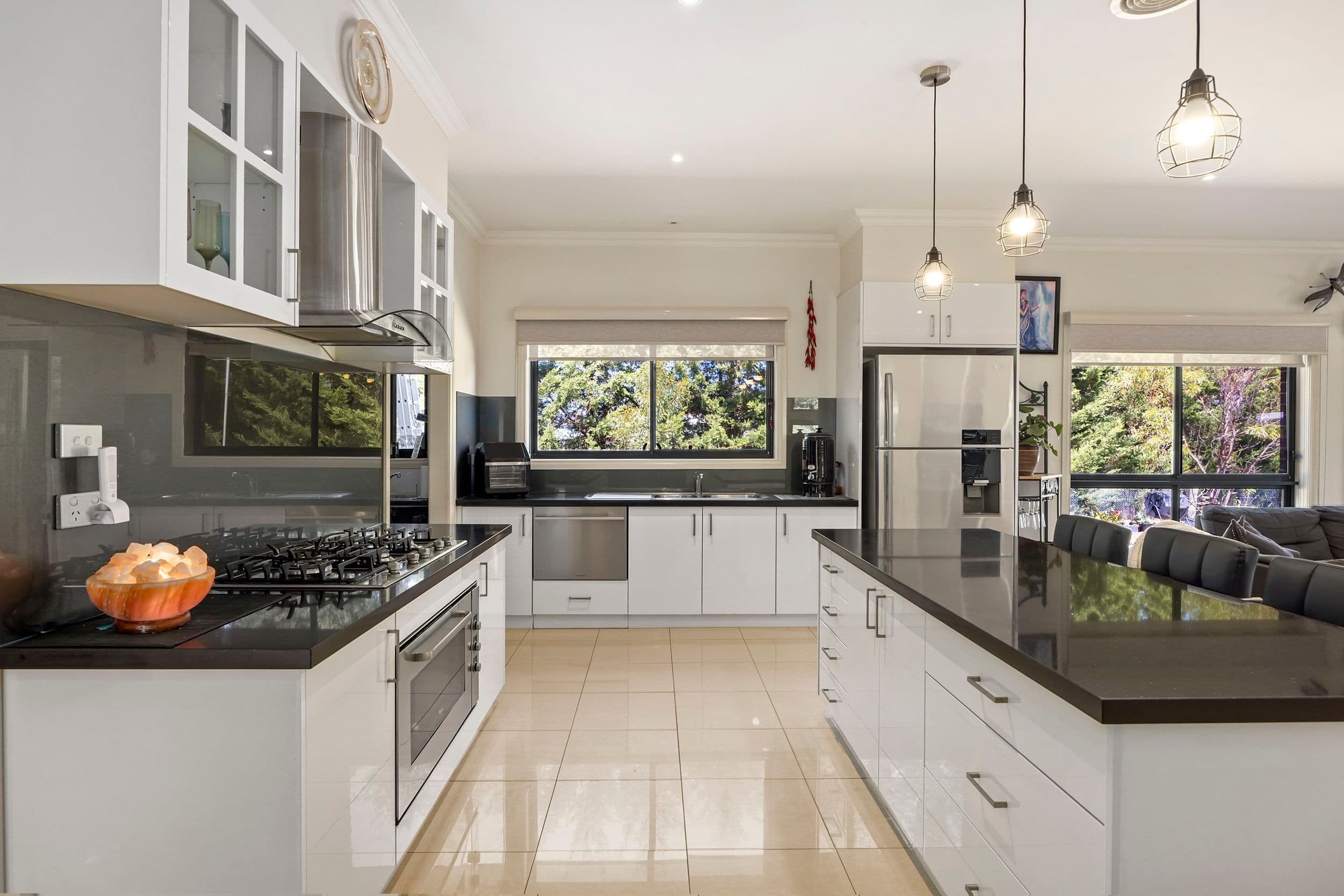 51 Highgrove Drive, Sunbury VIC 3429, Sunbury - Thumbnail 6