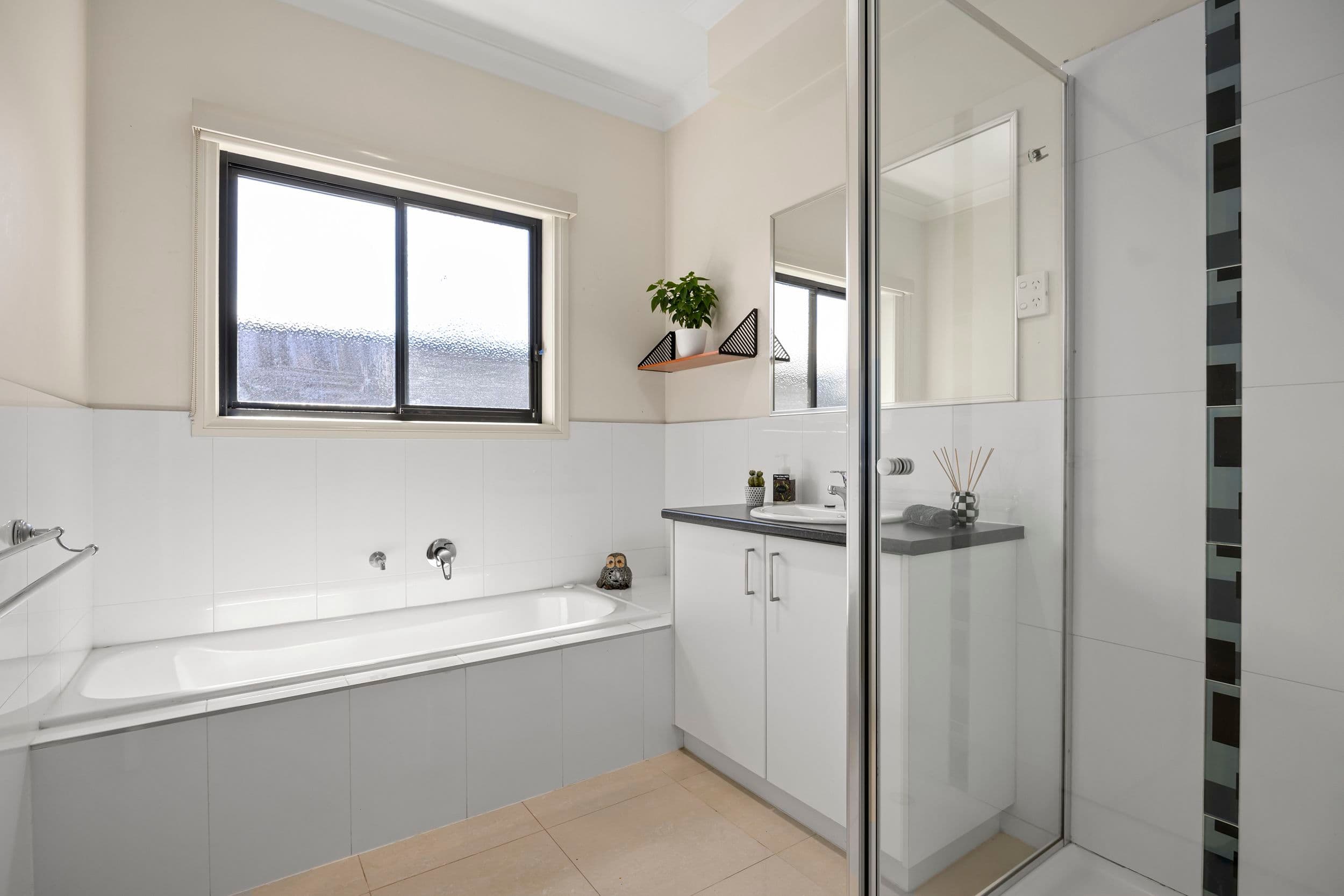 51 Highgrove Drive, Sunbury VIC 3429, Sunbury - Thumbnail 8