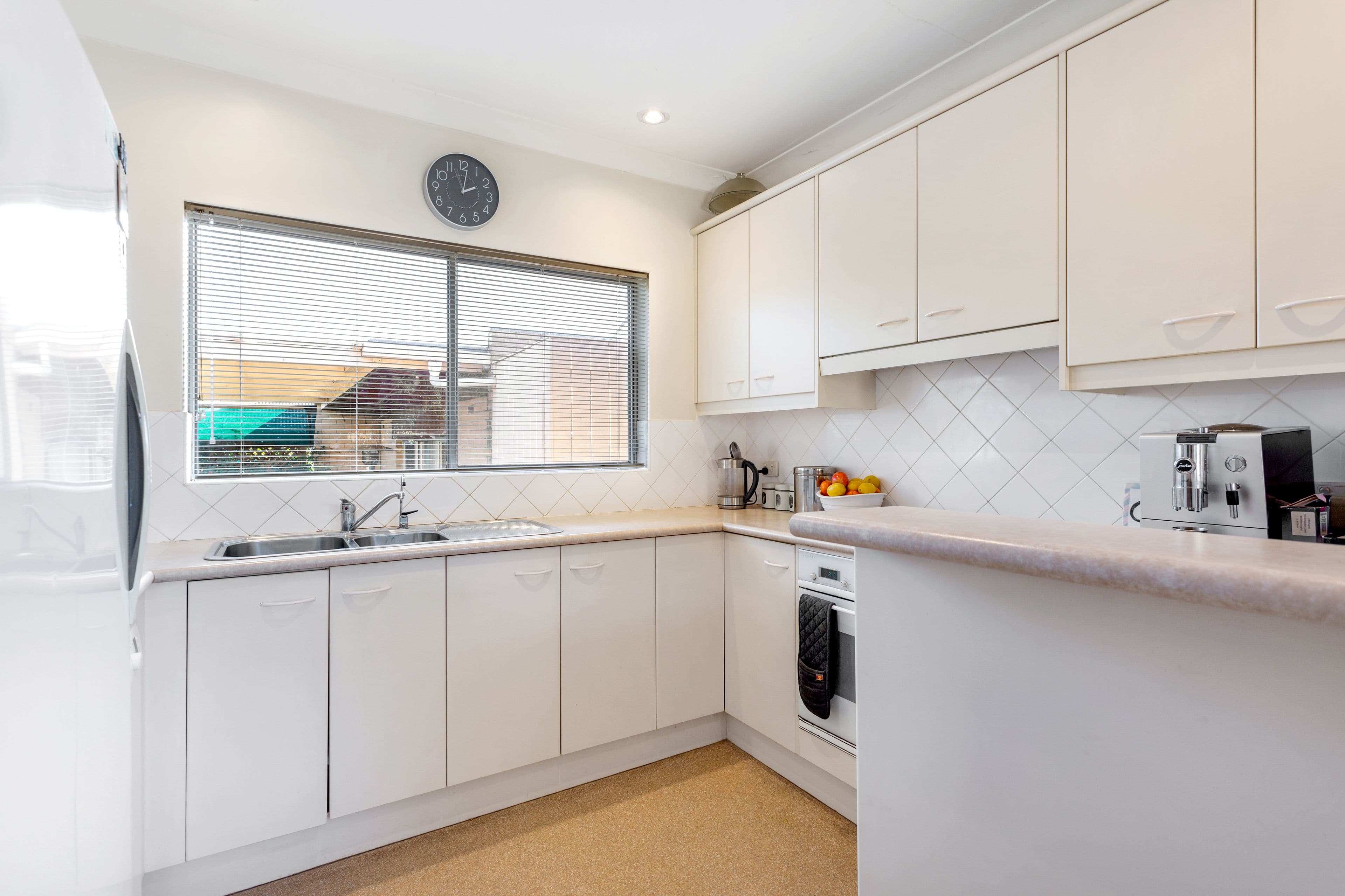 22 Fairleys Road, Rostrevor SA 5073, Rostrevor - Thumbnail 3