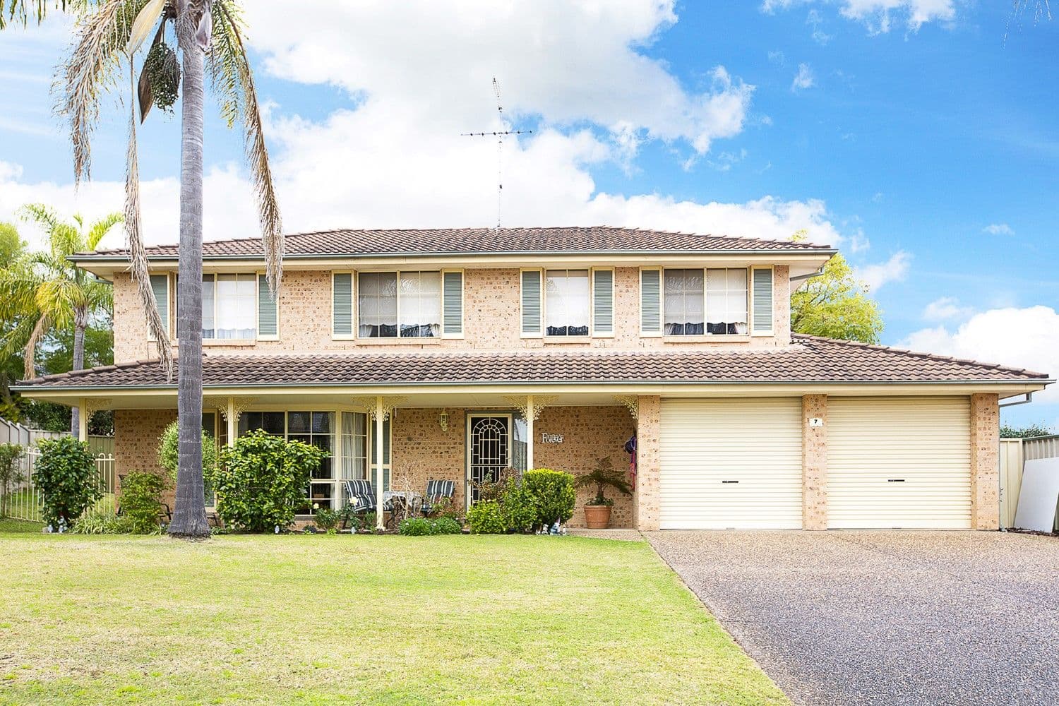 7 Azalea Court, Glenmore Park - Image 1