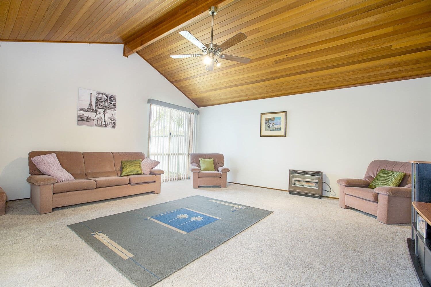 7 Azalea Court, Glenmore Park - Thumbnail 2