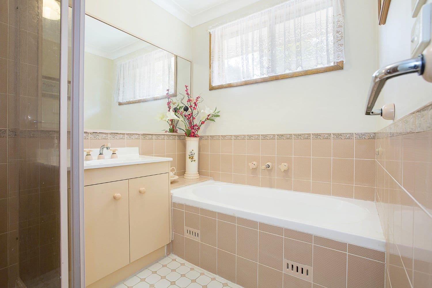 7 Azalea Court, Glenmore Park - Thumbnail 6
