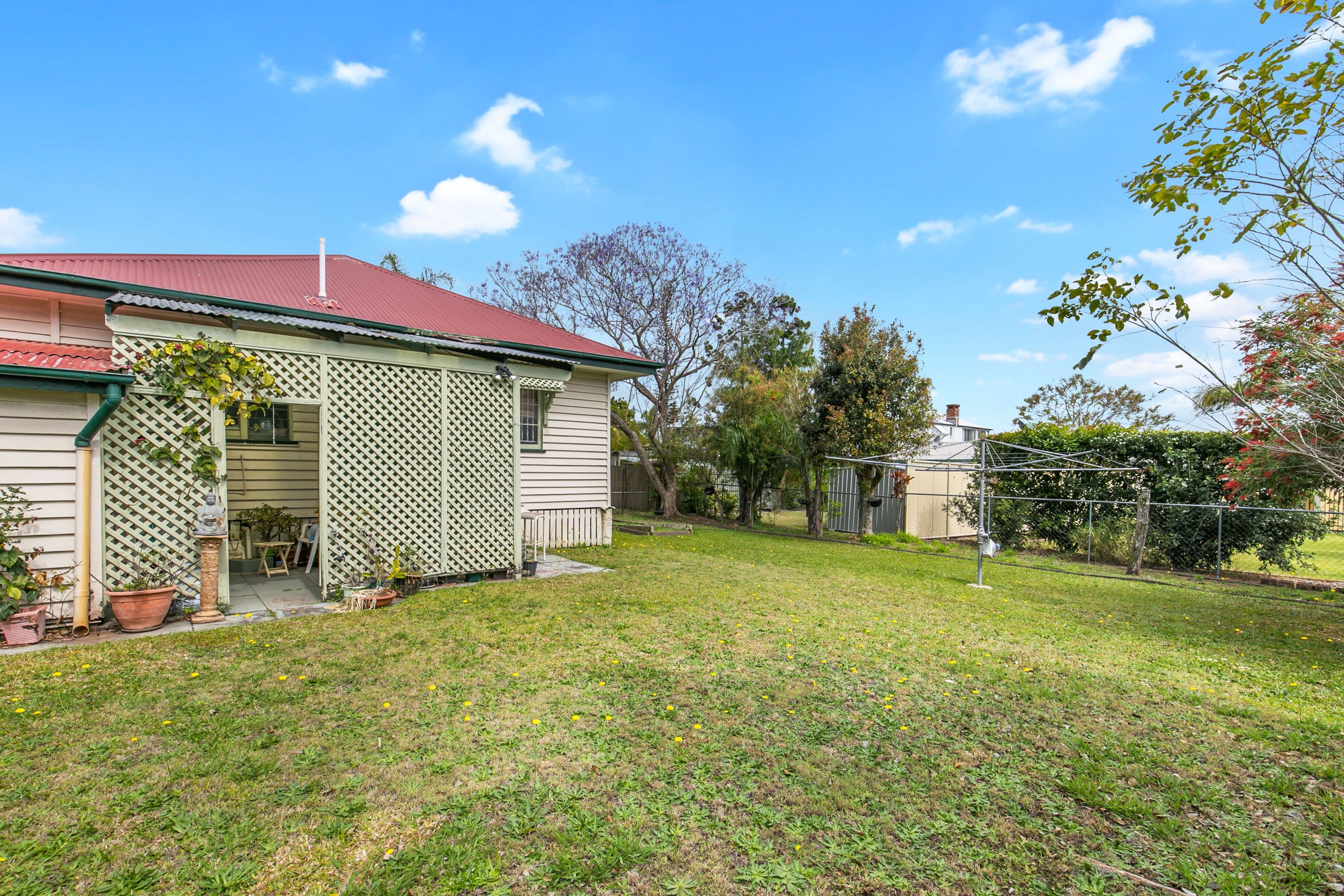 40 Hutton Avenue, Wynnum QLD 4178, Wynnum - Thumbnail 2