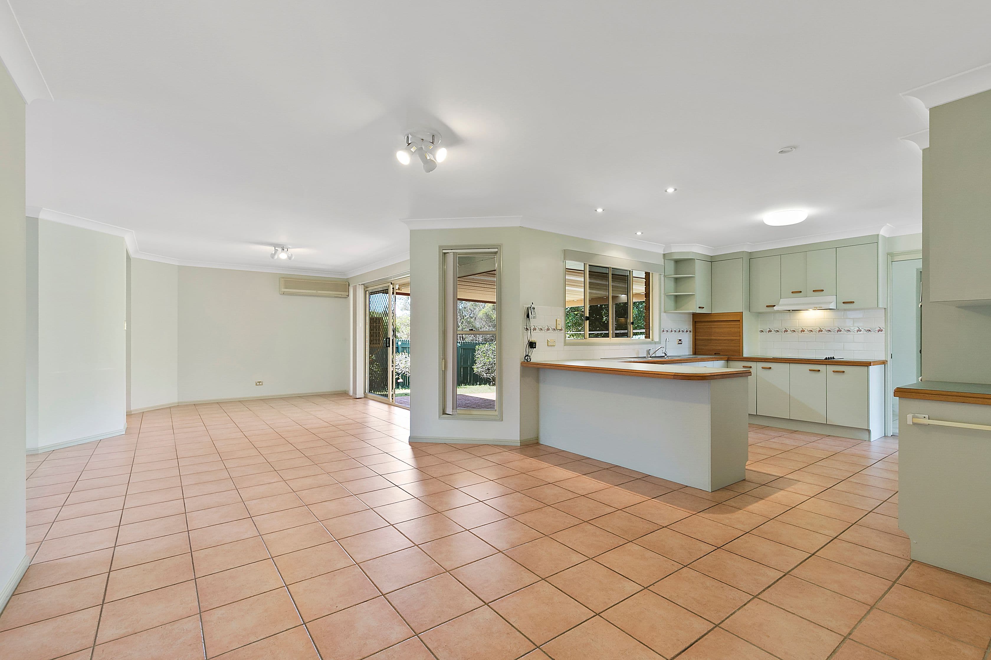 40 Schooner Circuit, Manly West QLD 4179, Manly West - Thumbnail 4