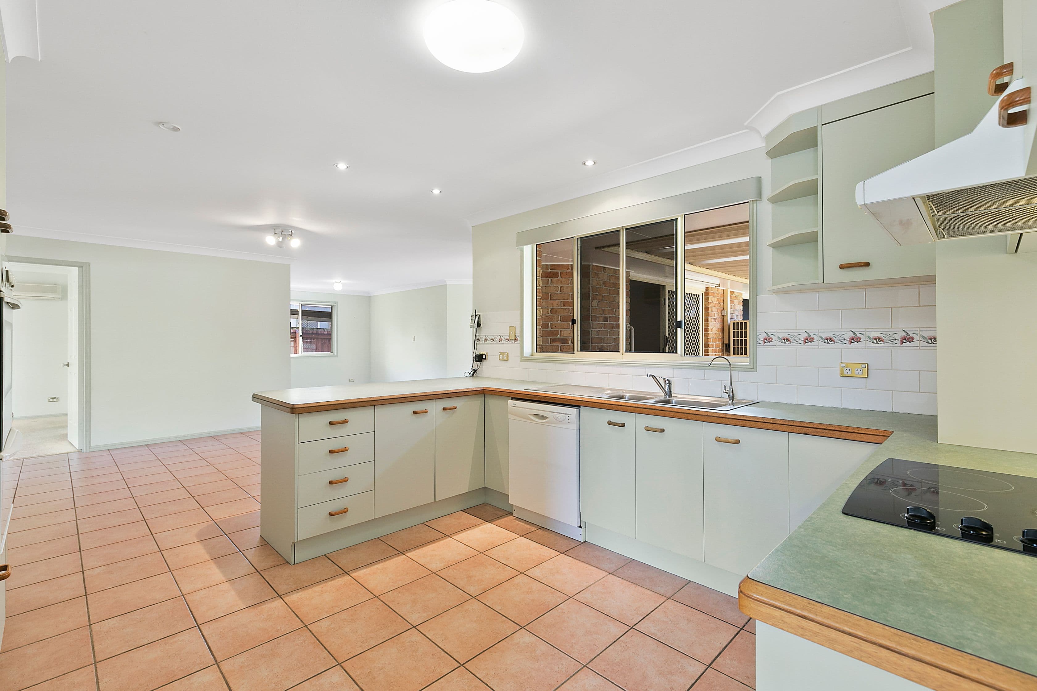 40 Schooner Circuit, Manly West QLD 4179, Manly West - Thumbnail 7