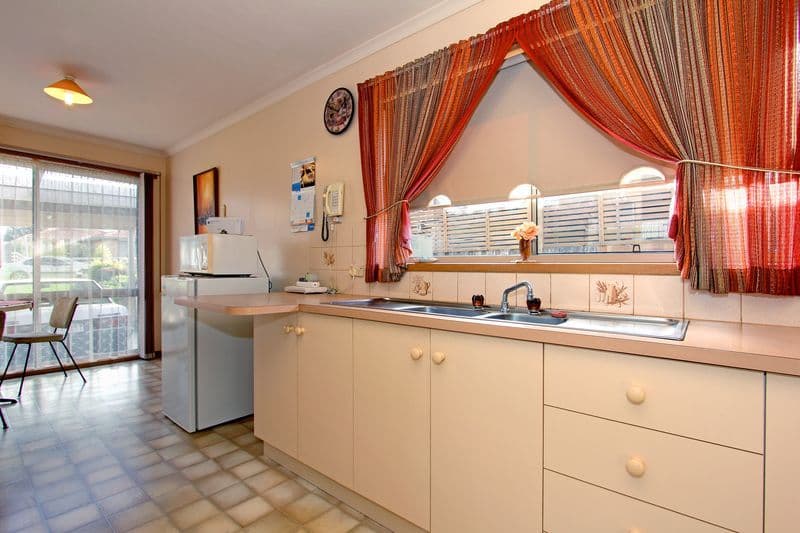 149 Seventh Avenue, ROSEBUD VIC 3939, Rosebud - Thumbnail 6