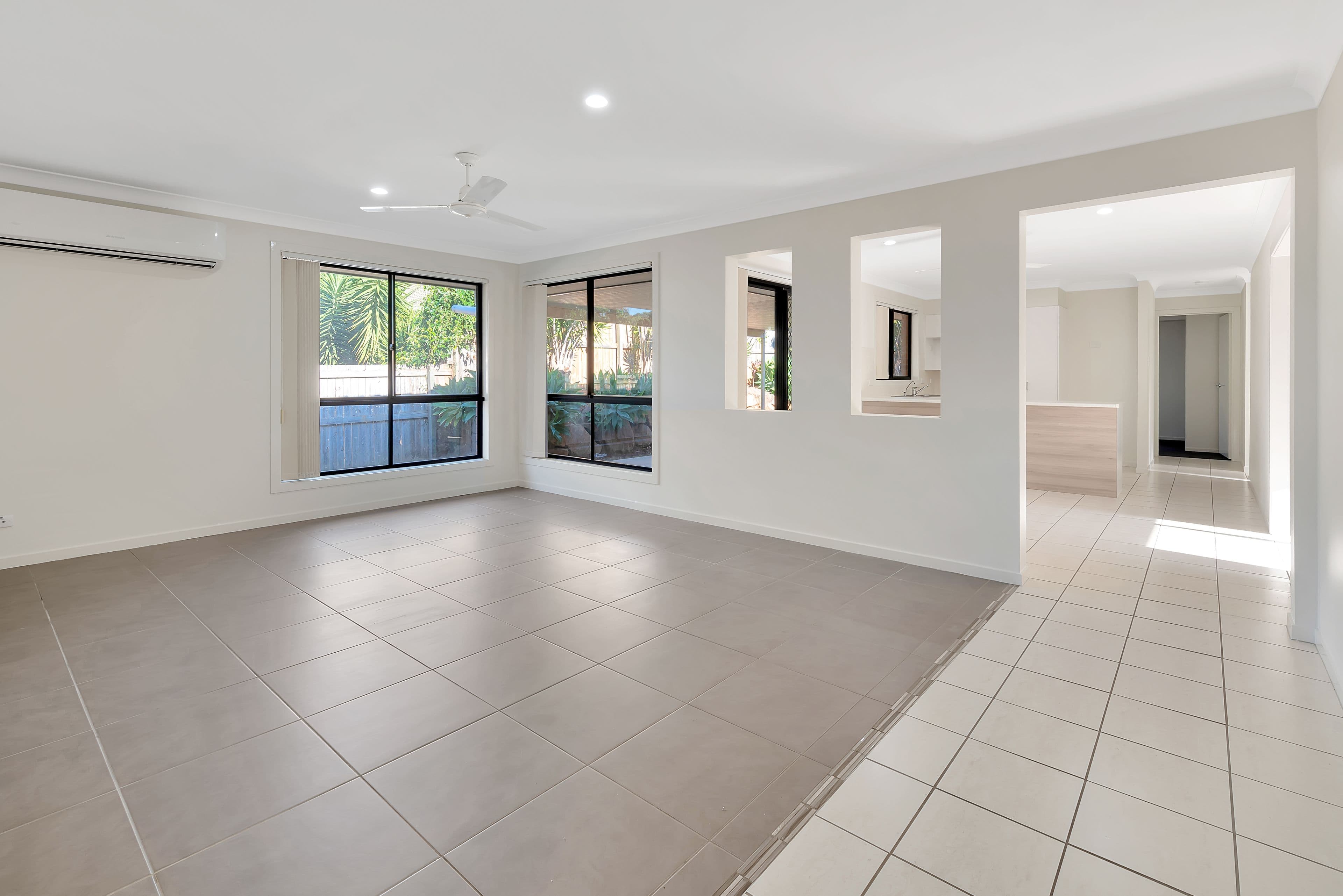 4 Elabana Court, Upper Coomera QLD 4209, Upper Coomera - Thumbnail 3