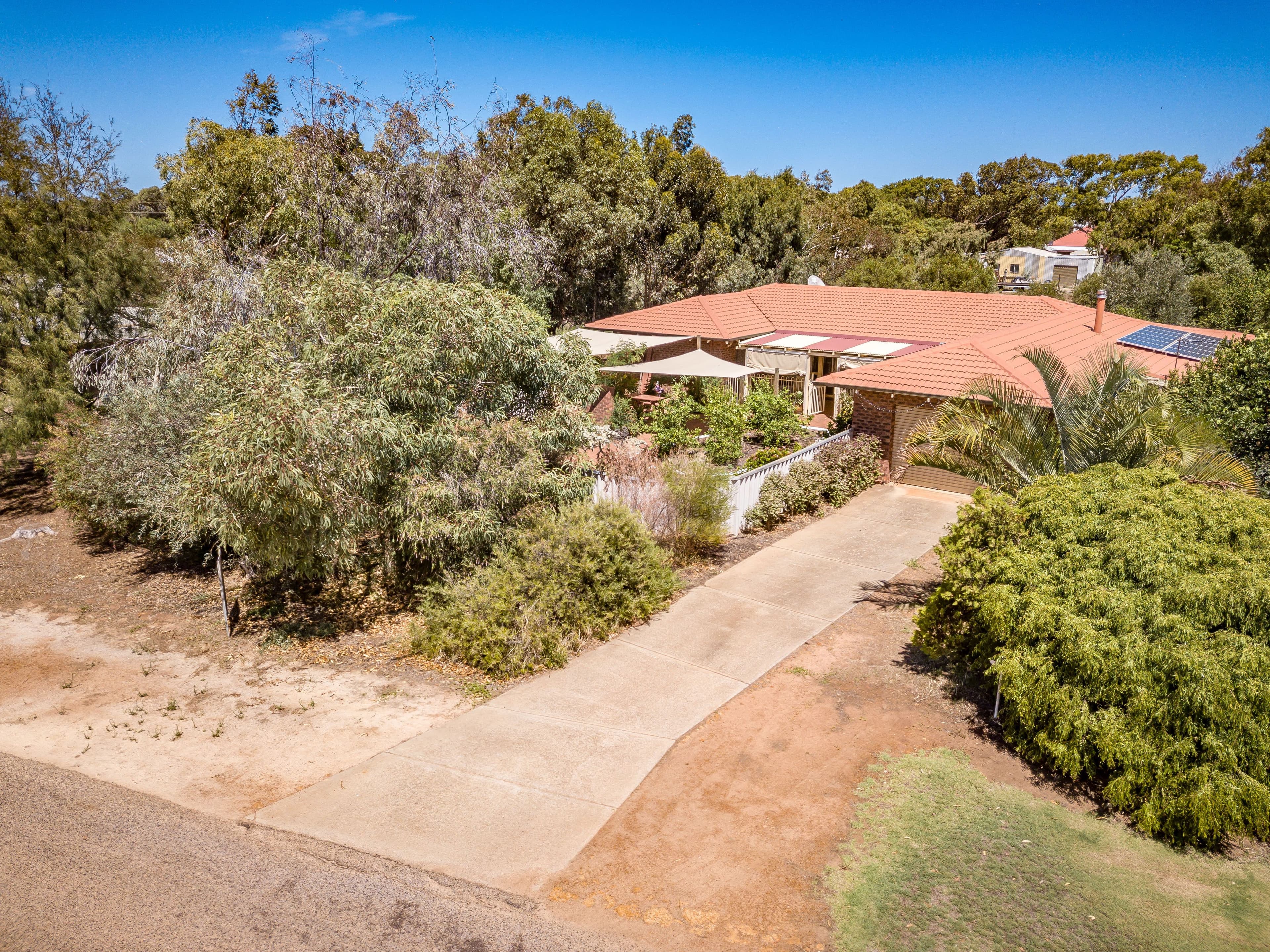 7 Logue Court, Walkaway WA 6528, Walkaway - Thumbnail 4