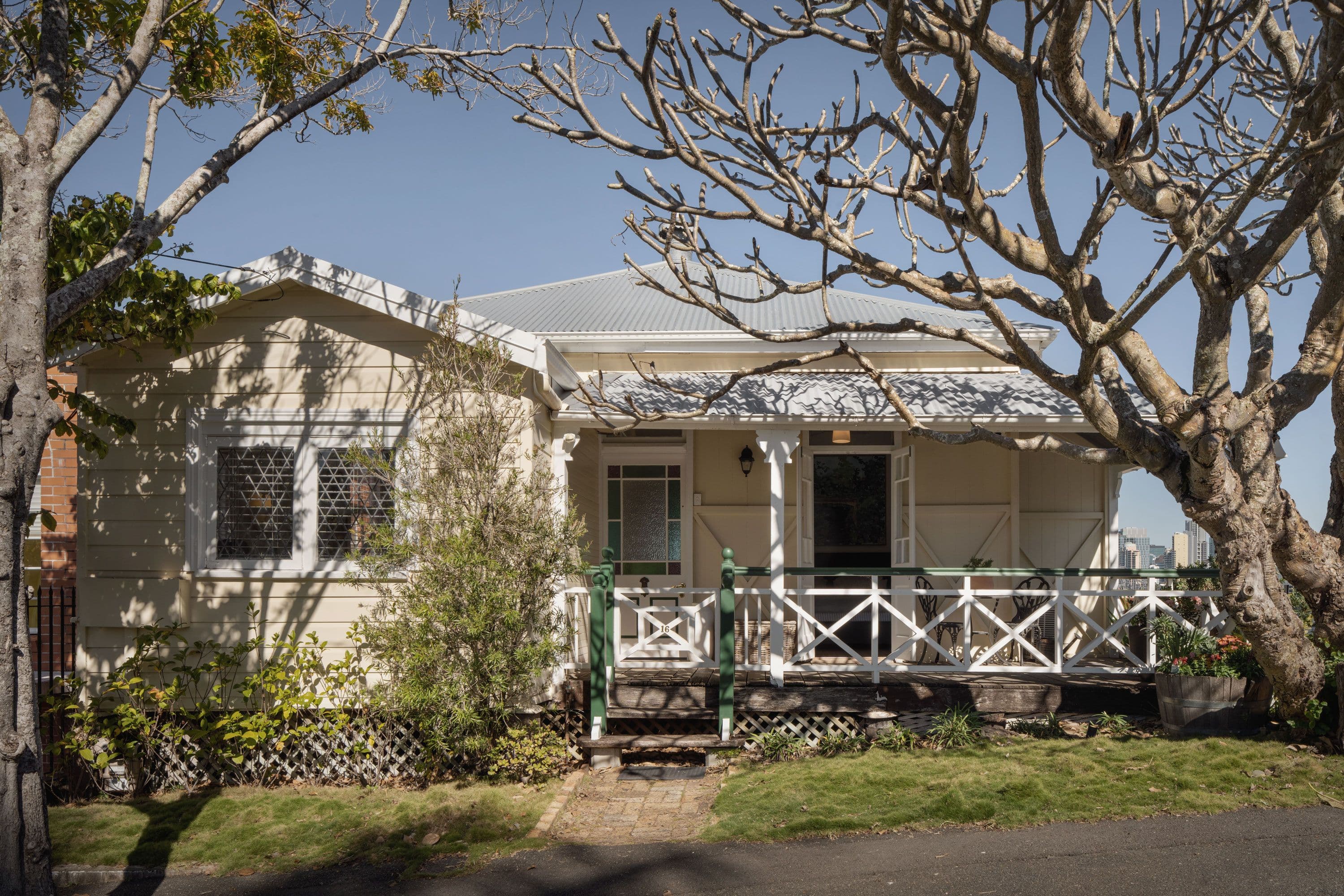 16 Ellis Street, Teneriffe QLD 4005, Teneriffe - Thumbnail 2