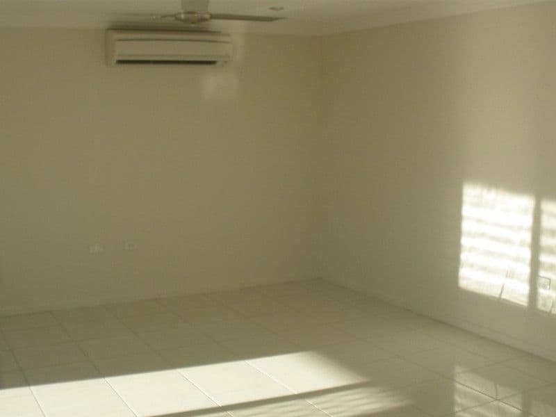 7 Laird Avenue, NORMAN GARDENS QLD 4701, Norman Gardens - Thumbnail 6