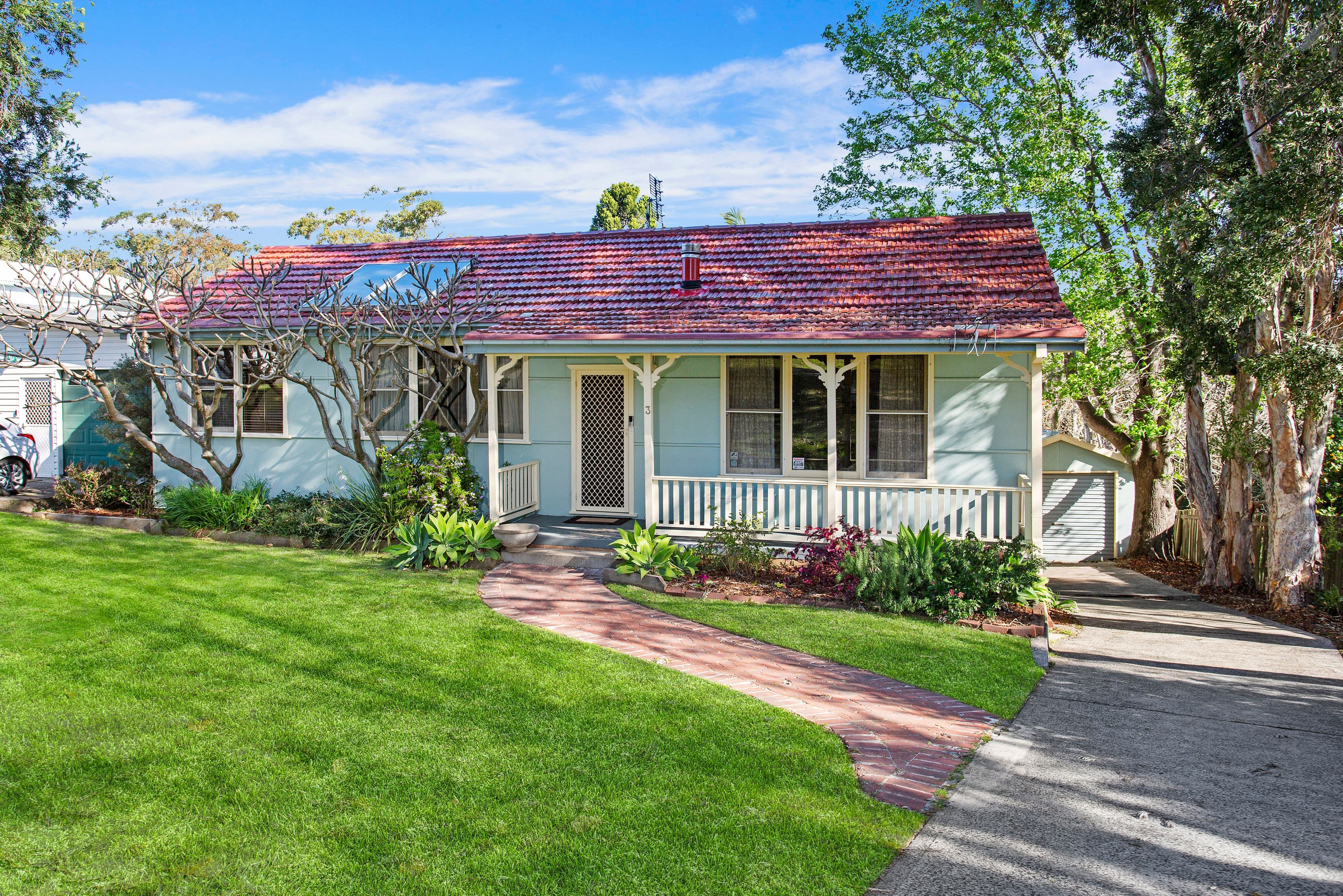 3 Henley Avenue, Kiama NSW 2533, Kiama - Image 1