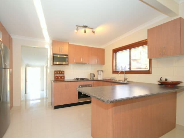 68 Columbine Avenue, PUNCHBOWL NSW 2196, Punchbowl - Thumbnail 4