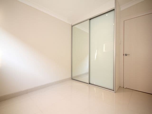 68 Columbine Avenue, PUNCHBOWL NSW 2196, Punchbowl - Thumbnail 8