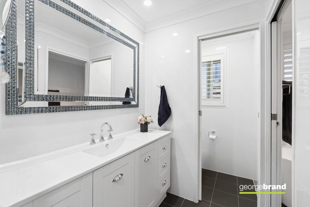 1/208 Avoca Drive, Green Point, NSW, Green Point - Thumbnail 8