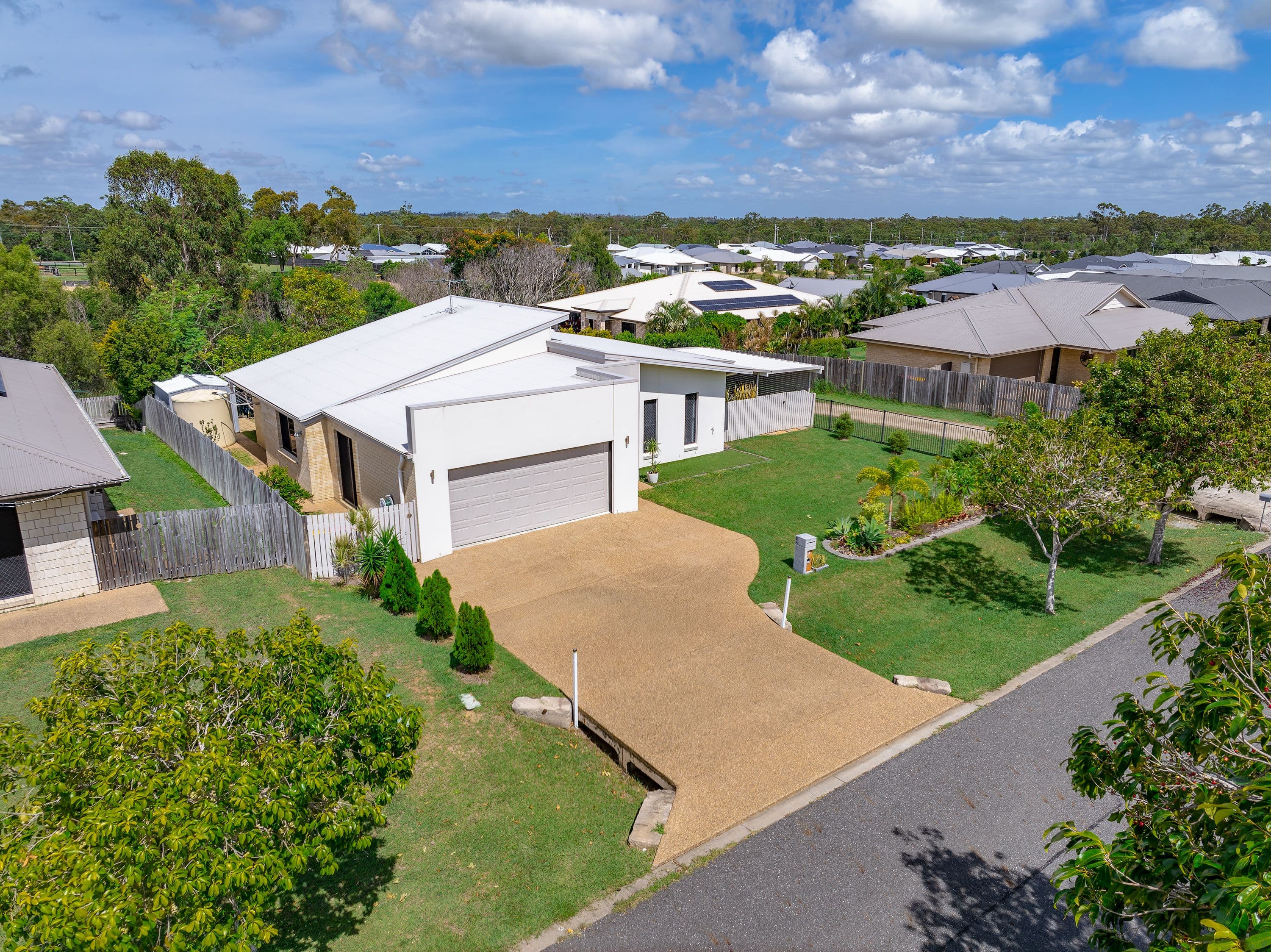 5 Bruce Hiskens Court, Norman Gardens QLD 4701, Norman Gardens - Thumbnail 2
