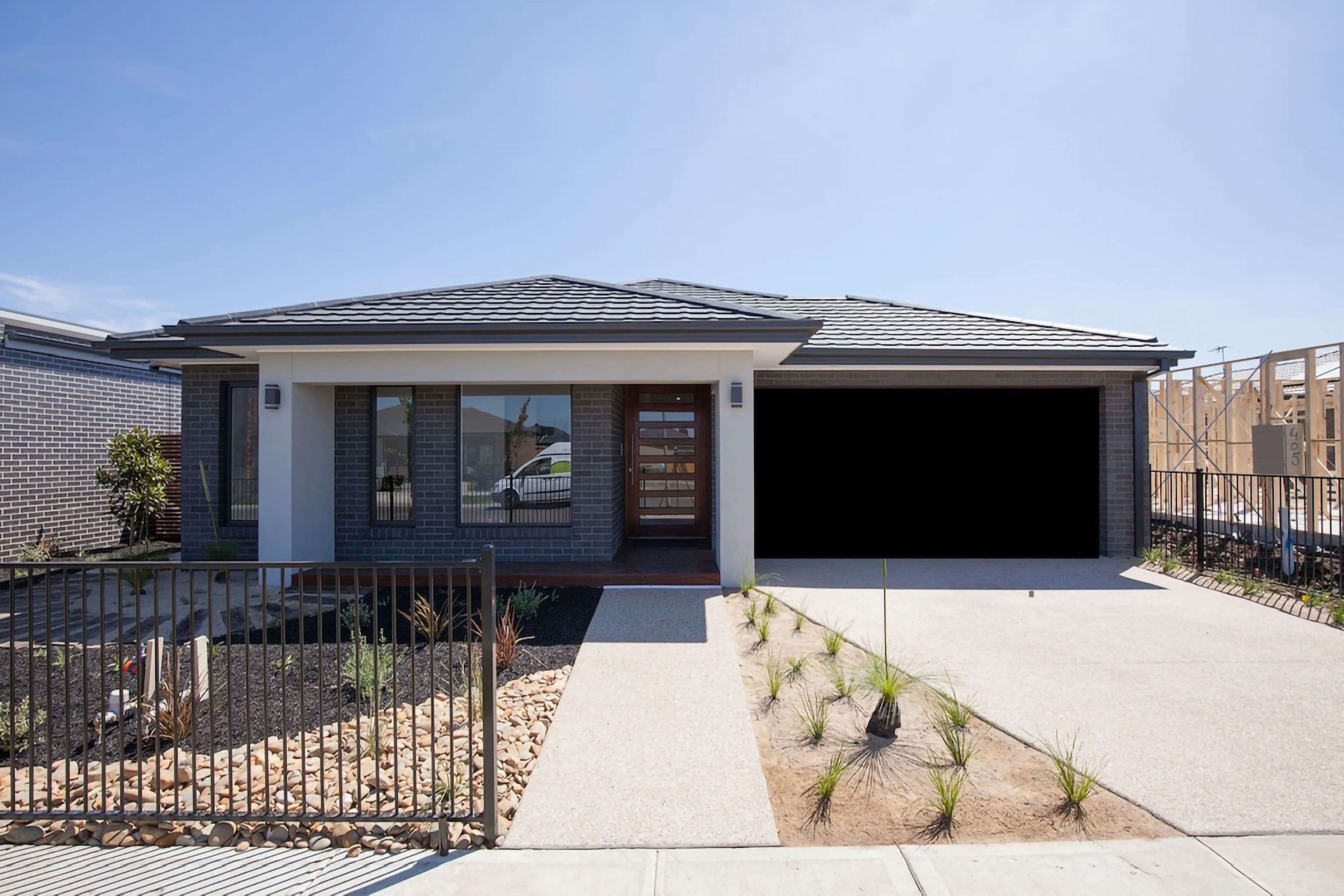 17 Erindale Street, Cranbourne West VIC 3977, Cranbourne West - Image 1