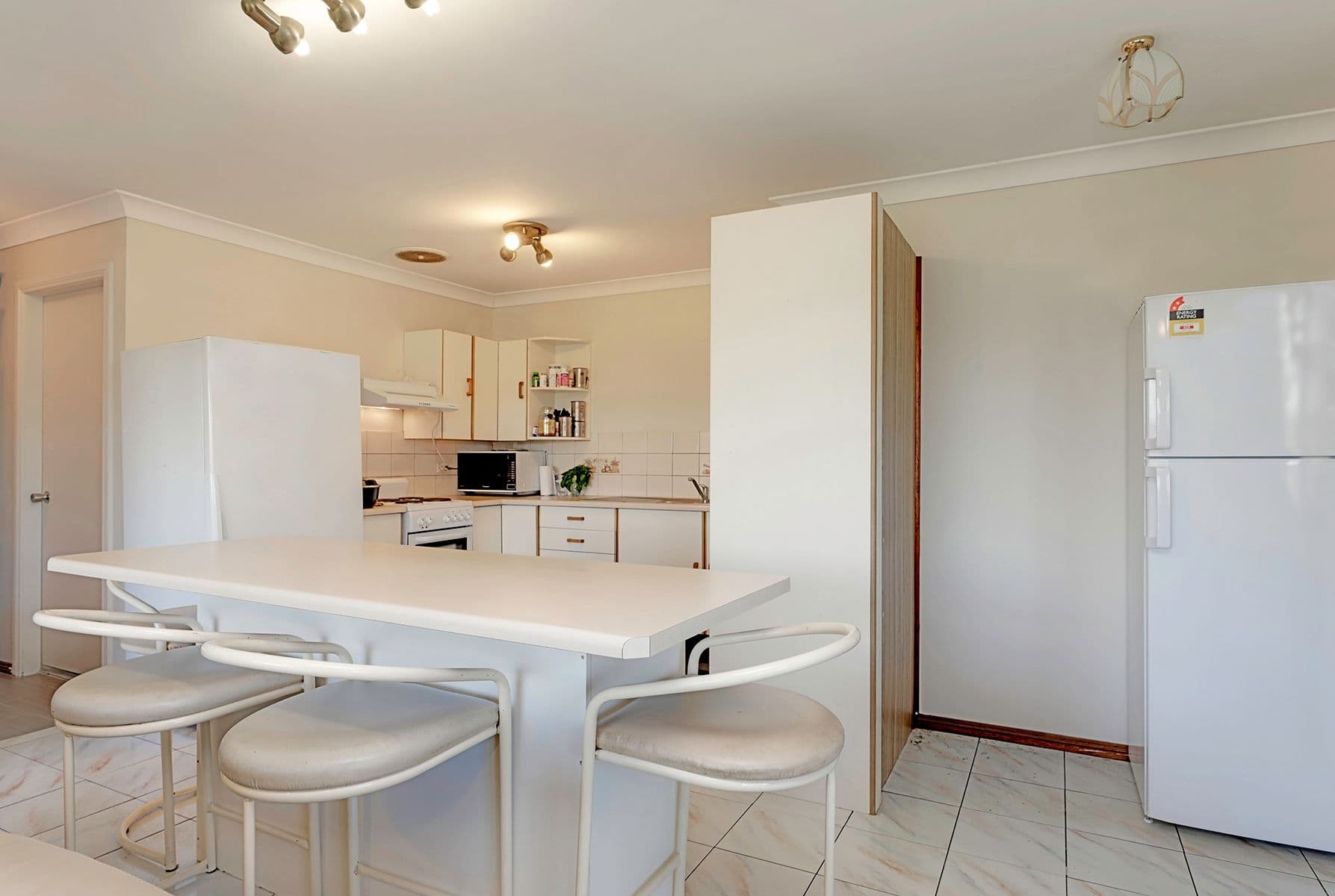 11 Fewtrell Avenue, Revesby Heights - Thumbnail 4