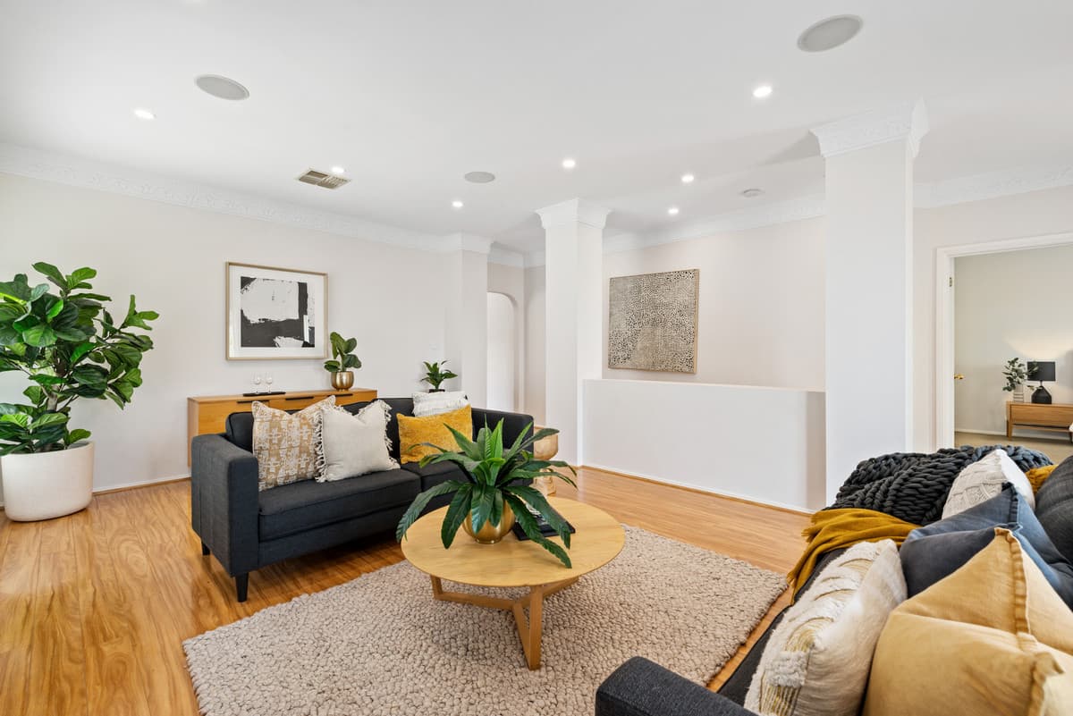 2 Creekview Drive, Walkley Heights SA 5098, Walkley Heights - Thumbnail 2