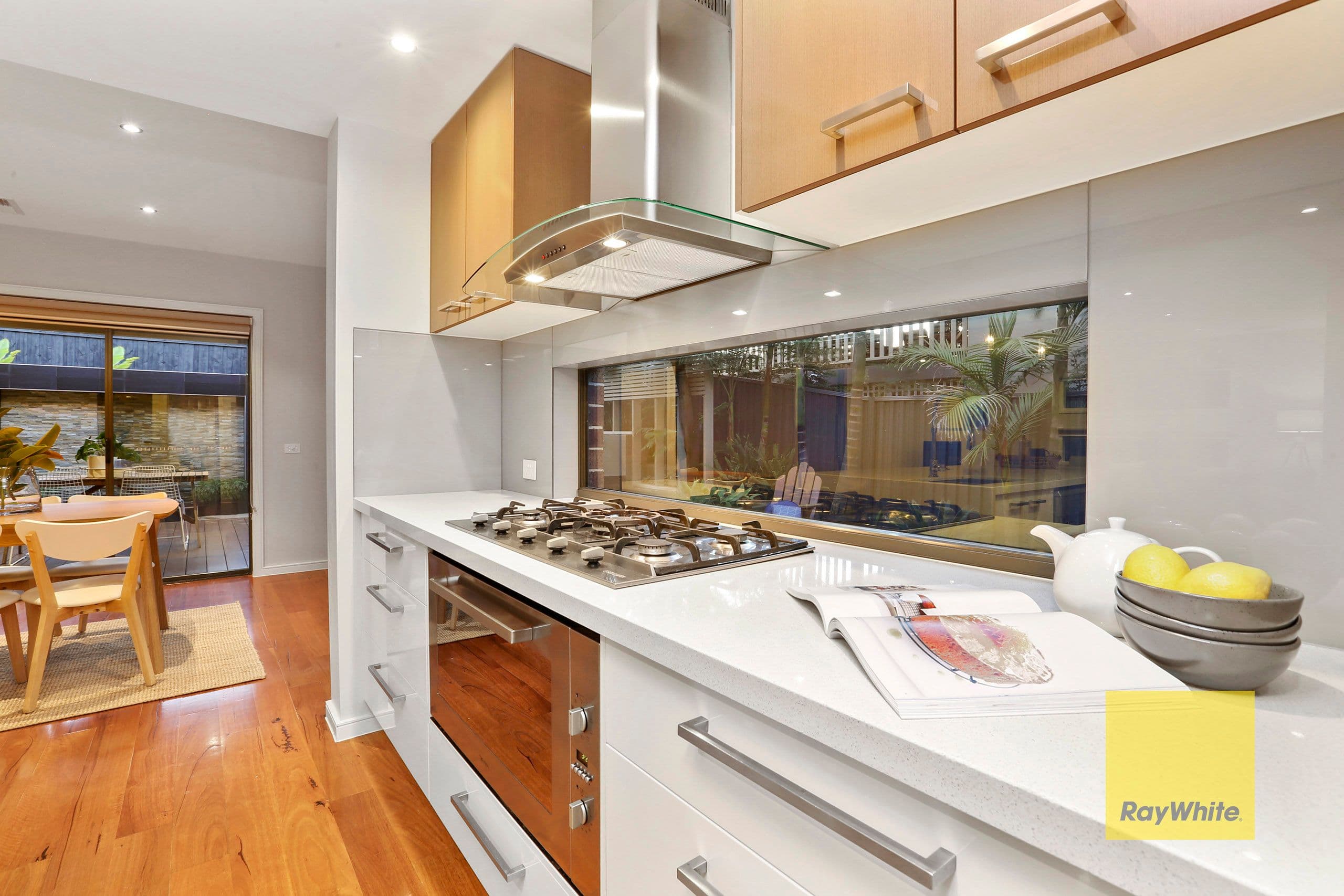 21 Swanbourne Avenue, Highton VIC 3216, Highton - Thumbnail 5
