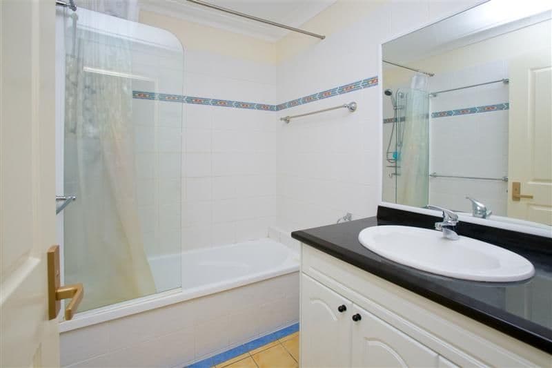 12 Kent Street, COORPAROO QLD 4151, Coorparoo - Thumbnail 7
