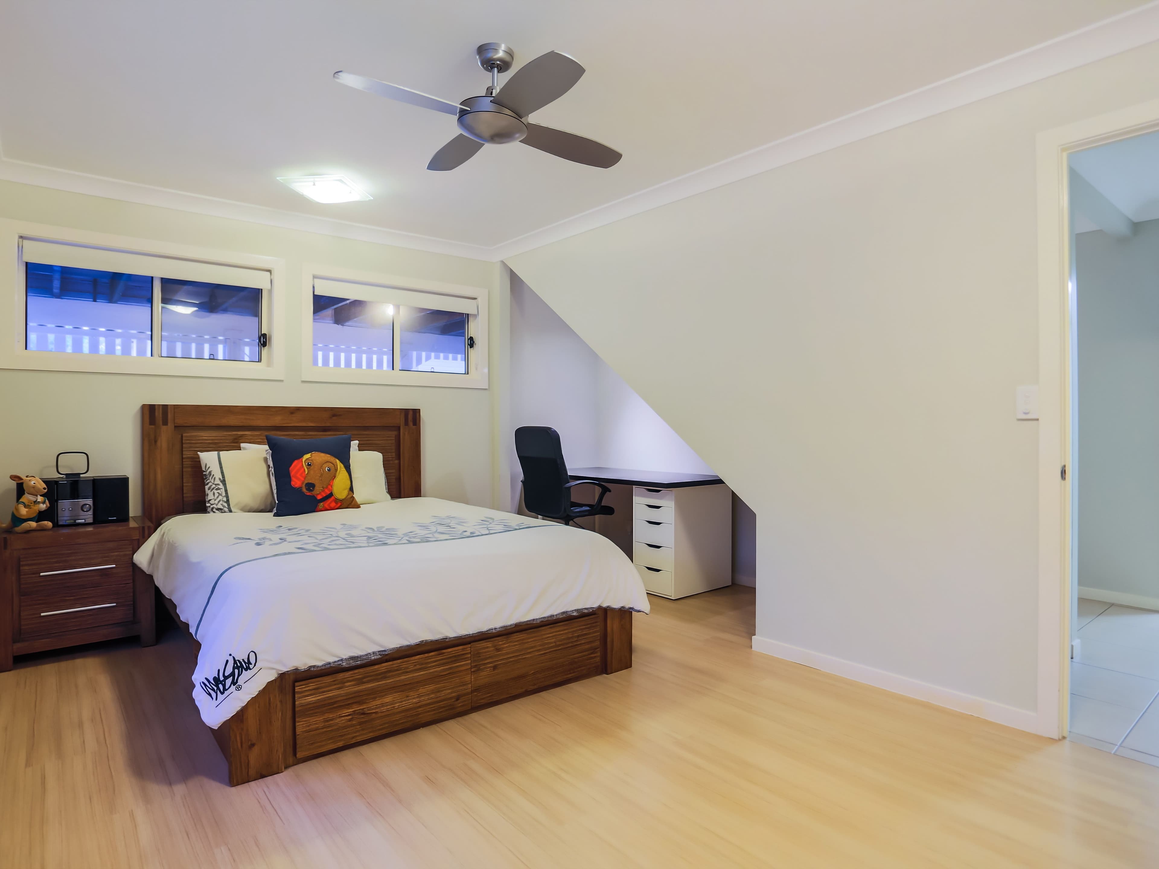 4 Royds Street, Carina QLD 4152, Carina - Thumbnail 3