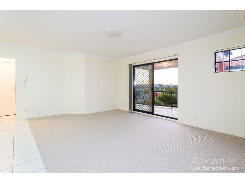 15 Dansie Street, Greenslopes QLD 4120, Greenslopes - Thumbnail 6