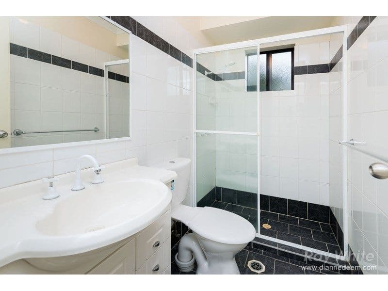 15 Dansie Street, Greenslopes QLD 4120, Greenslopes - Thumbnail 8