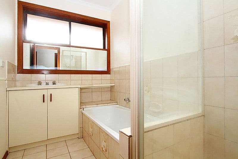 8 Essue Court, MILL PARK VIC 3082, Mill Park - Thumbnail 7