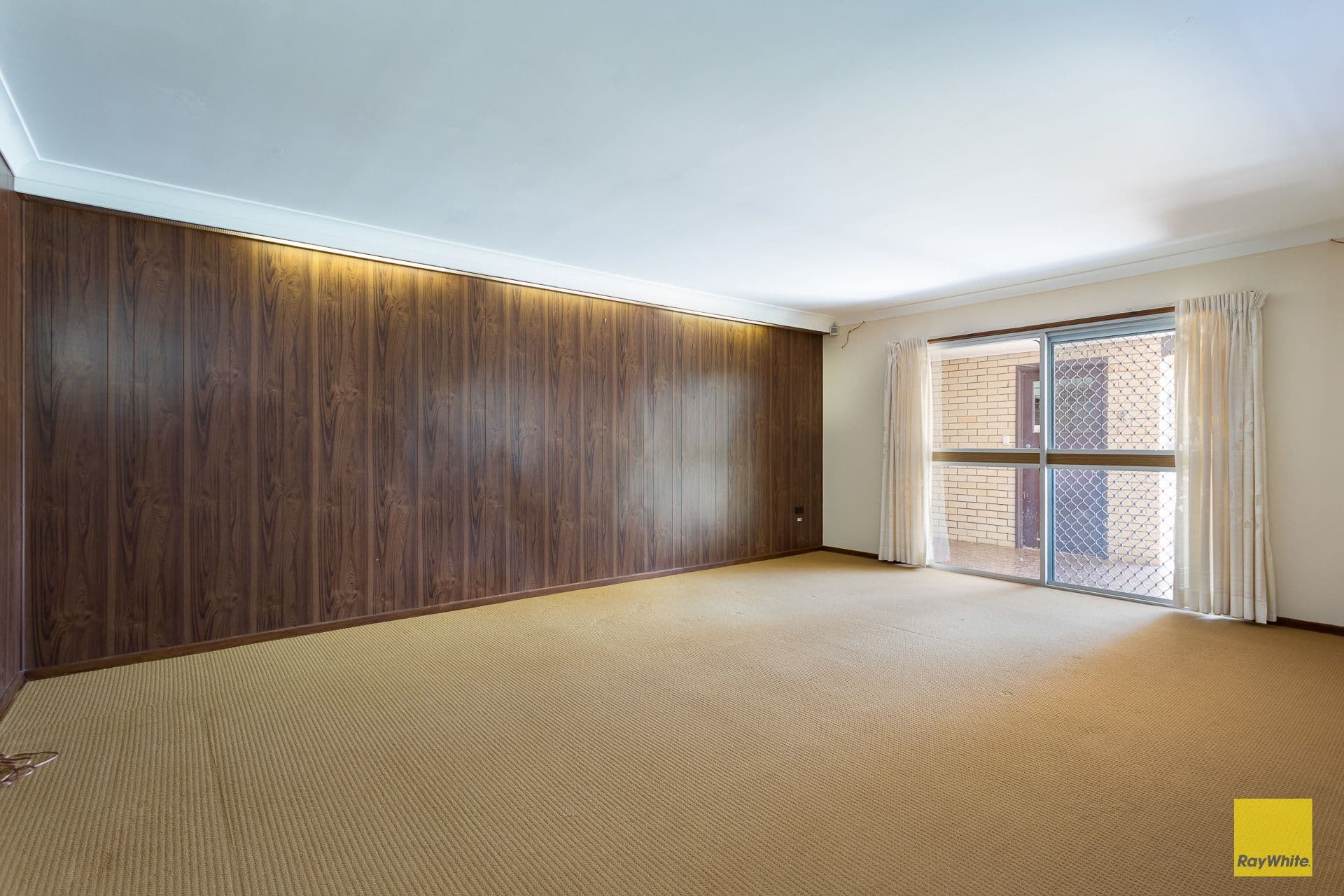 4 / 8 Wiruna Crescent, NARWEE, Narwee - Thumbnail 6