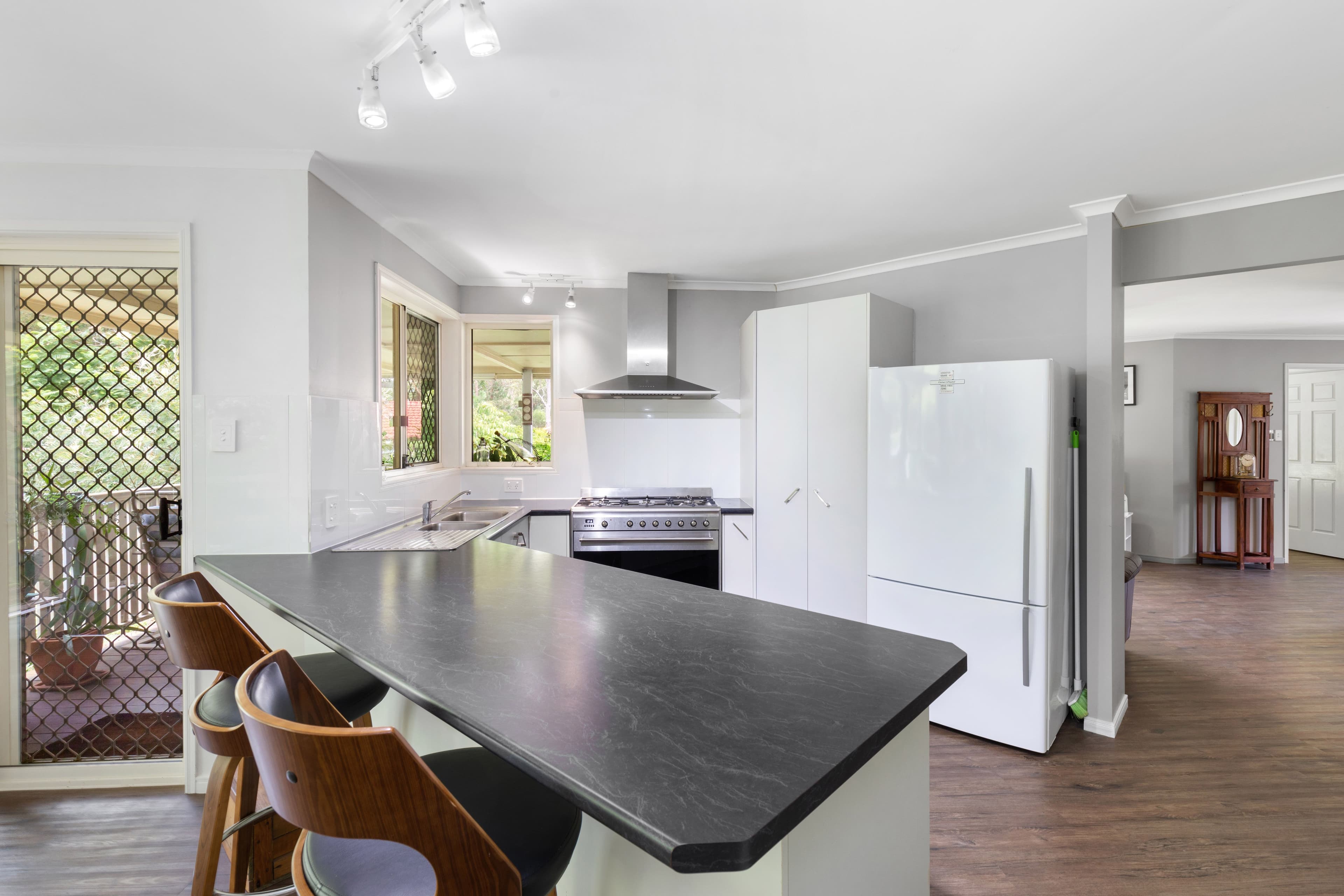 39 Peterson Road, Woodford QLD 4514, Woodford - Thumbnail 3