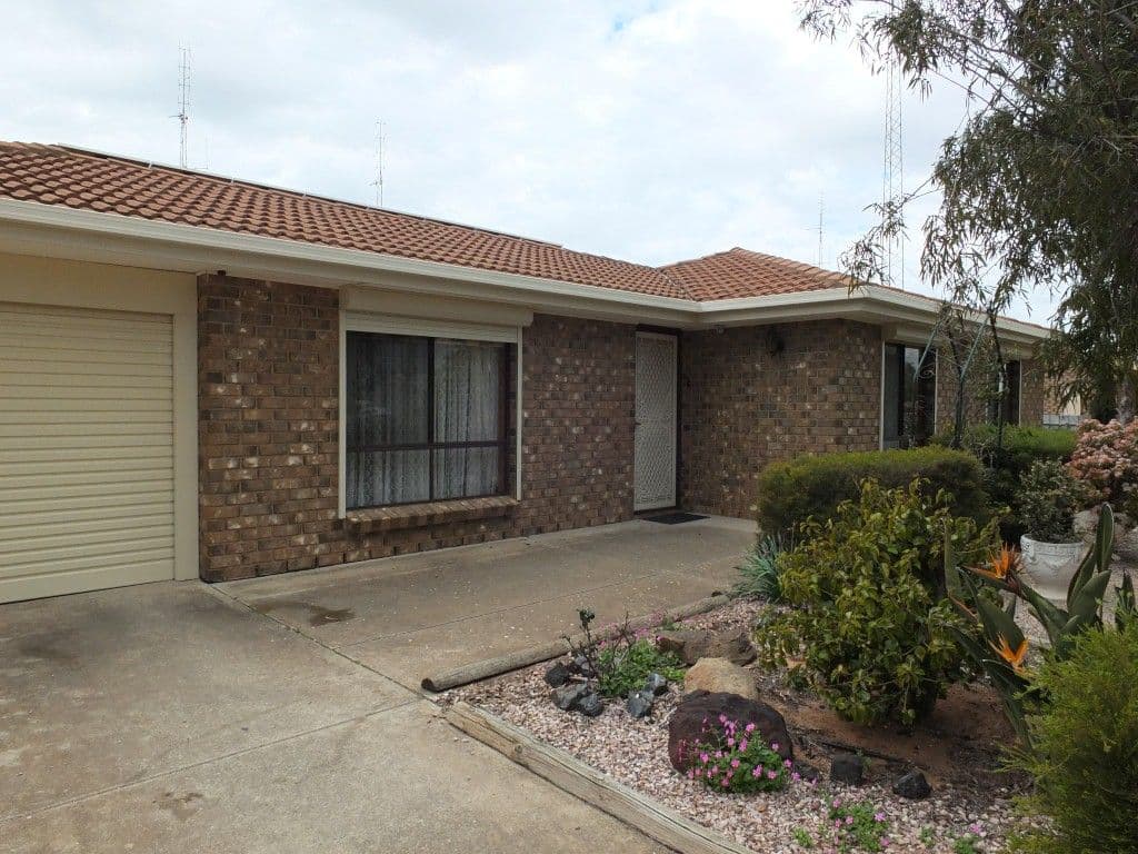 37 Ireland Street, Wallaroo SA 5556, Wallaroo - Thumbnail 2