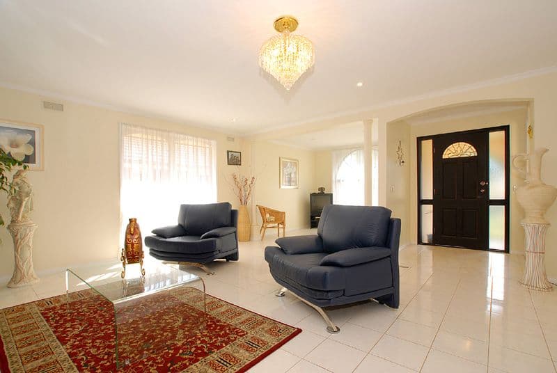 4 Kernot Crescent, NOBLE PARK NORTH VIC 3174, Noble Park North - Thumbnail 5