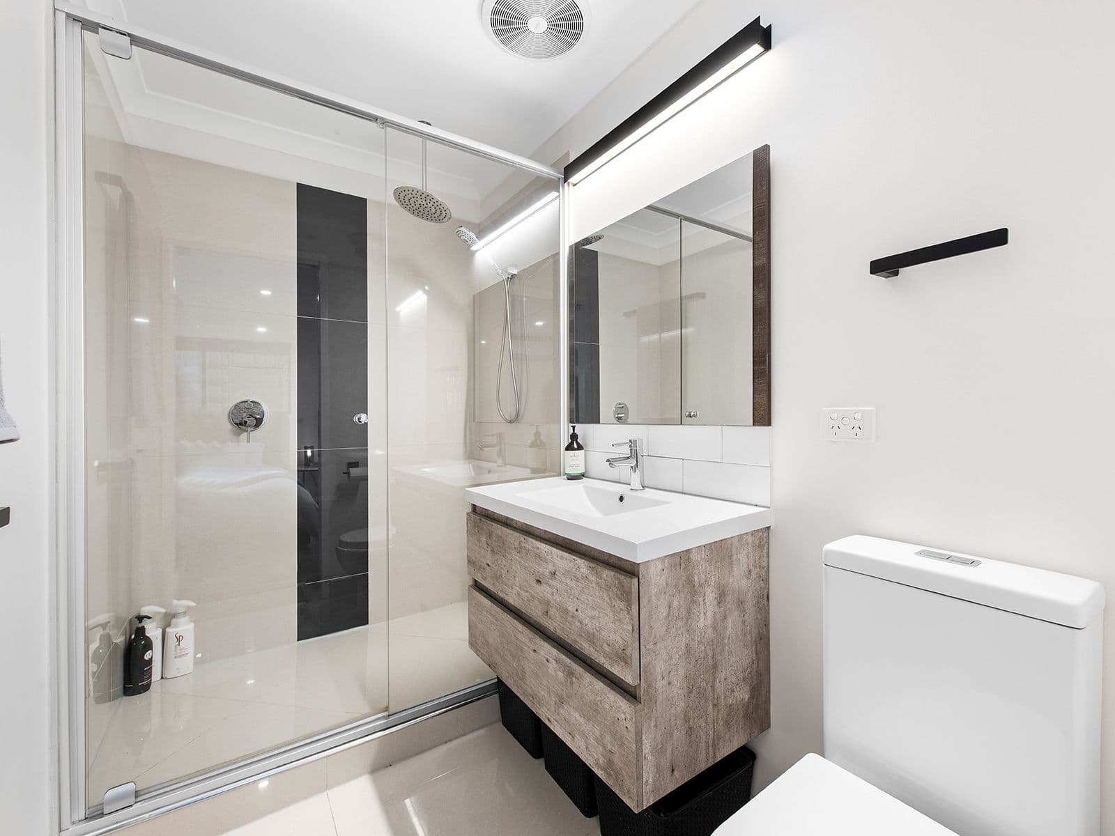 20 Sirocco Street, Jamboree Heights QLD 4074, Jamboree Heights - Thumbnail 4
