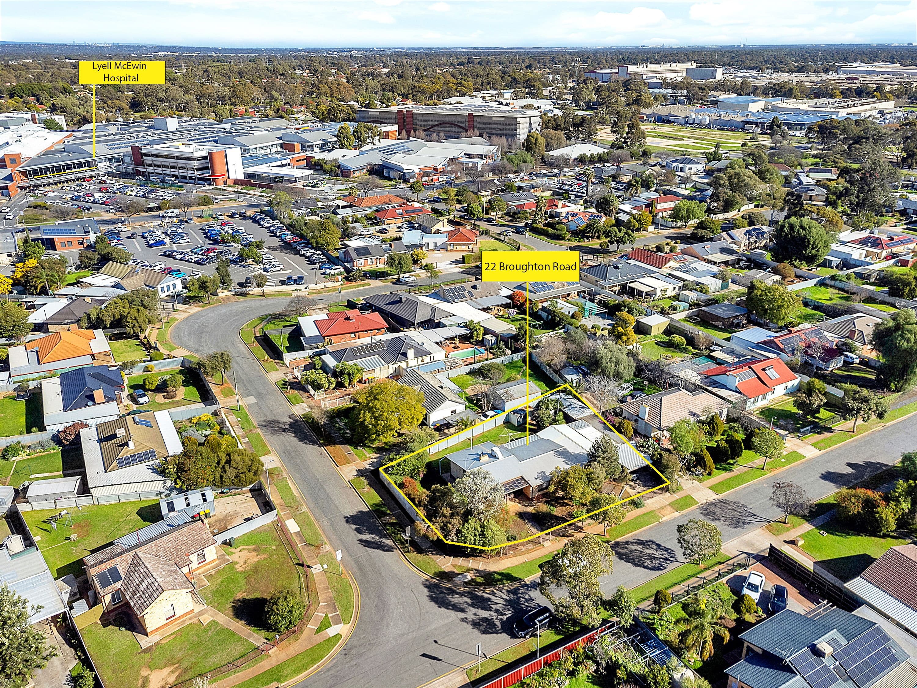 22 Broughton Road, Elizabeth Vale SA 5112, Elizabeth Vale - Thumbnail 2
