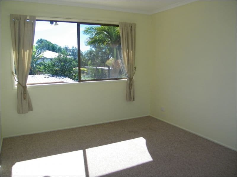 18 Leonard Street, SOUTH GLADSTONE QLD 4680, South Gladstone - Thumbnail 5