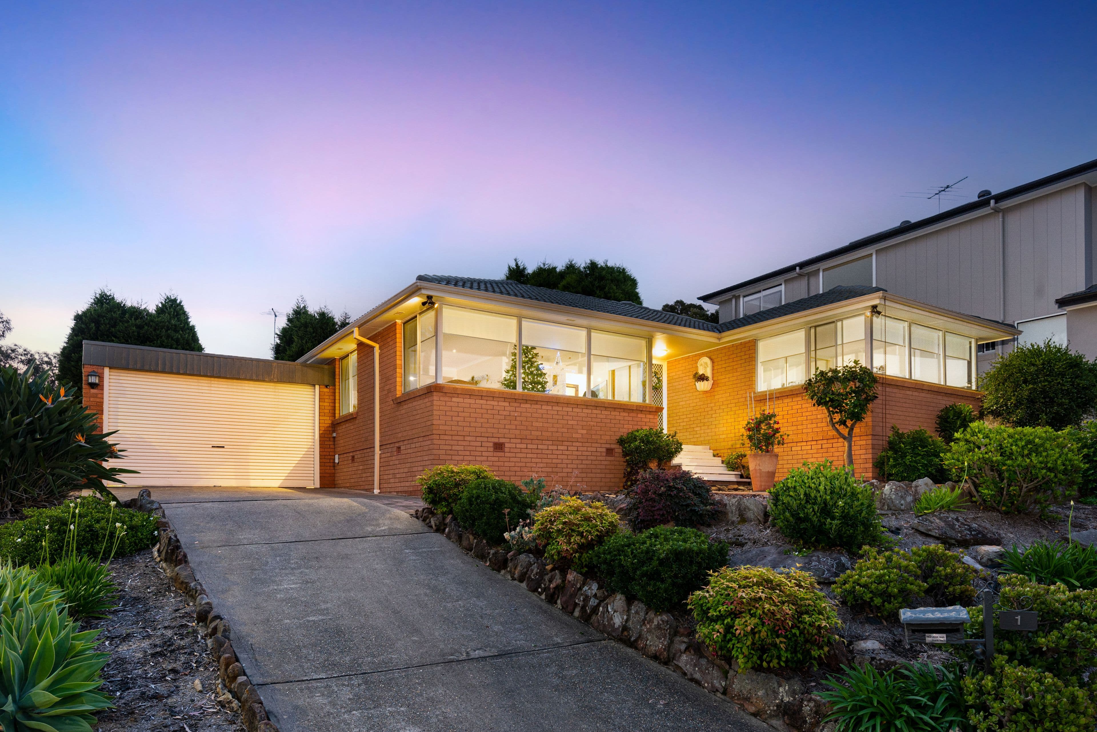1 Sanders Crescent, Kings Langley NSW 2147, Kings Langley - Image 1