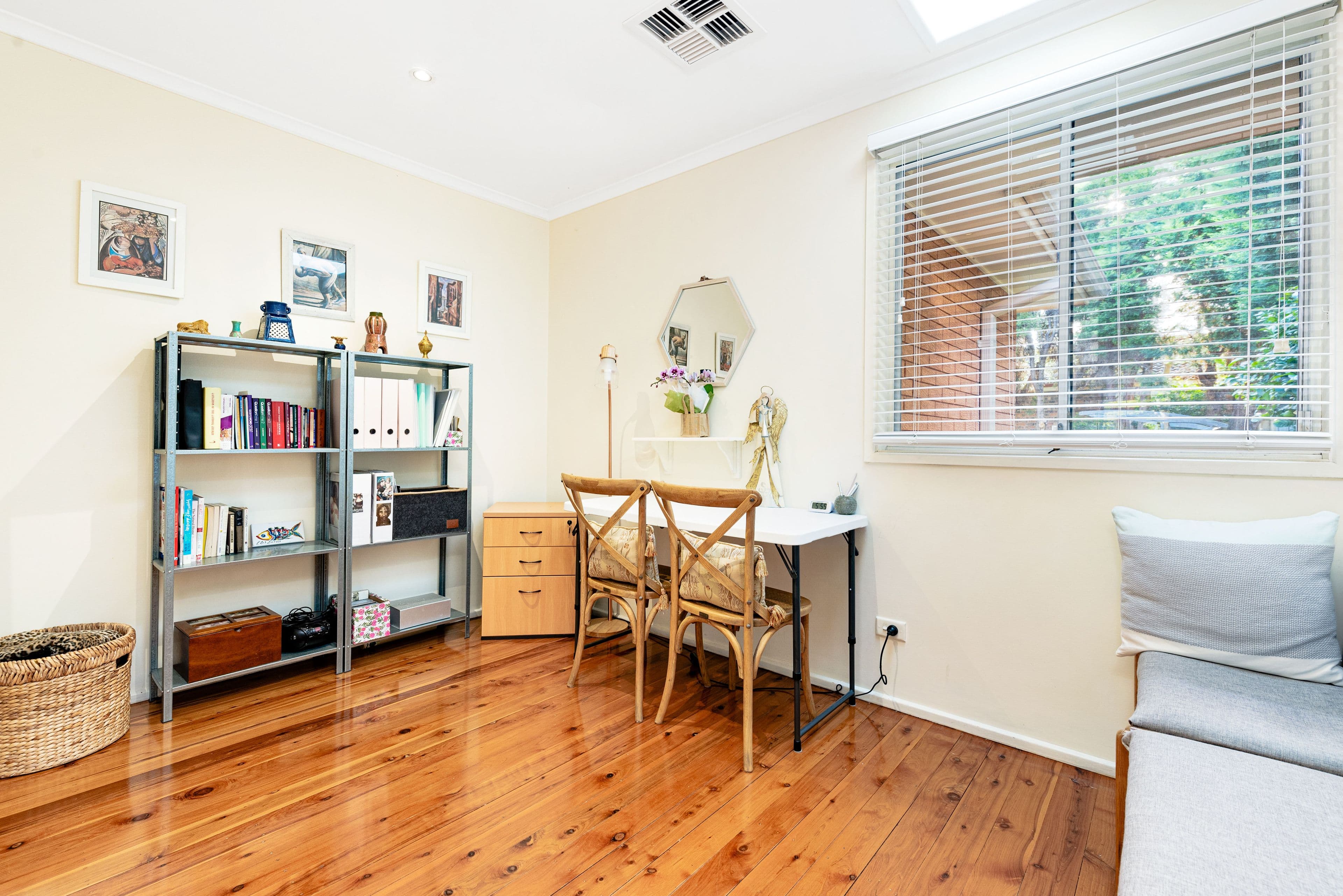 1 Sanders Crescent, Kings Langley NSW 2147, Kings Langley - Thumbnail 8
