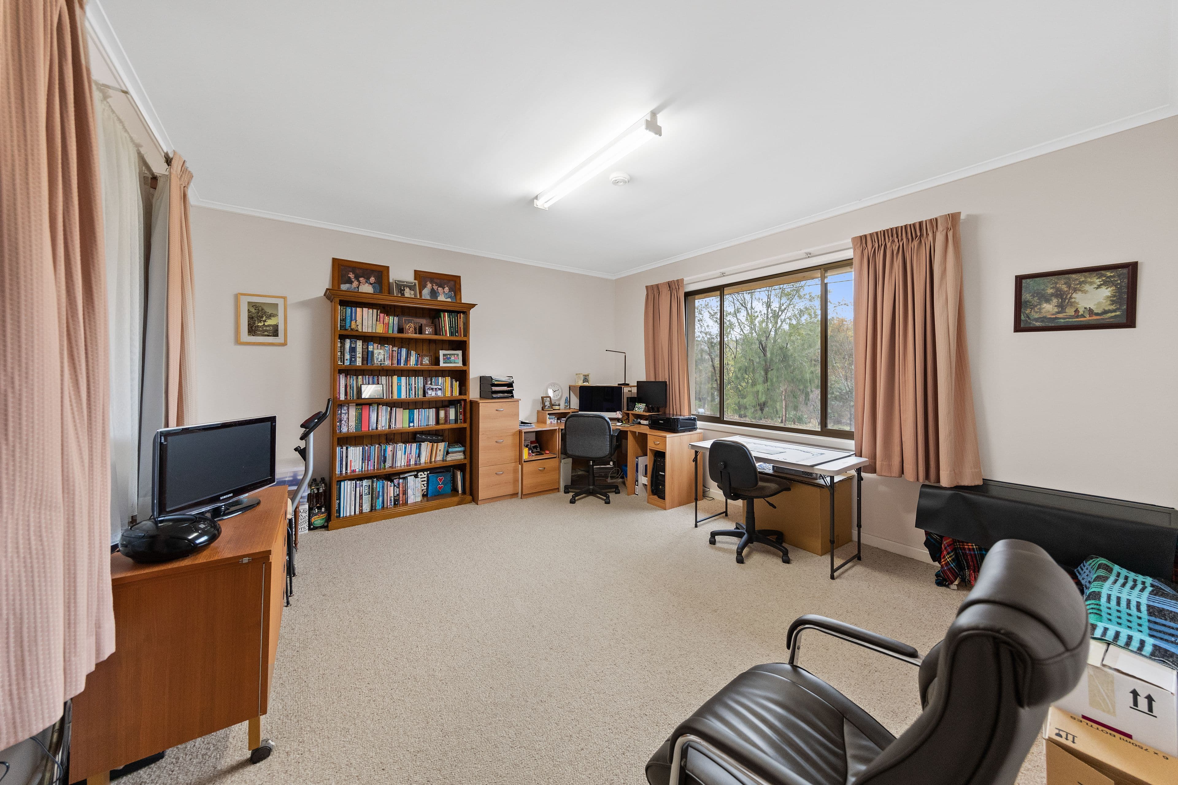 22 Edward Street, Clare SA 5453, Clare - Thumbnail 3