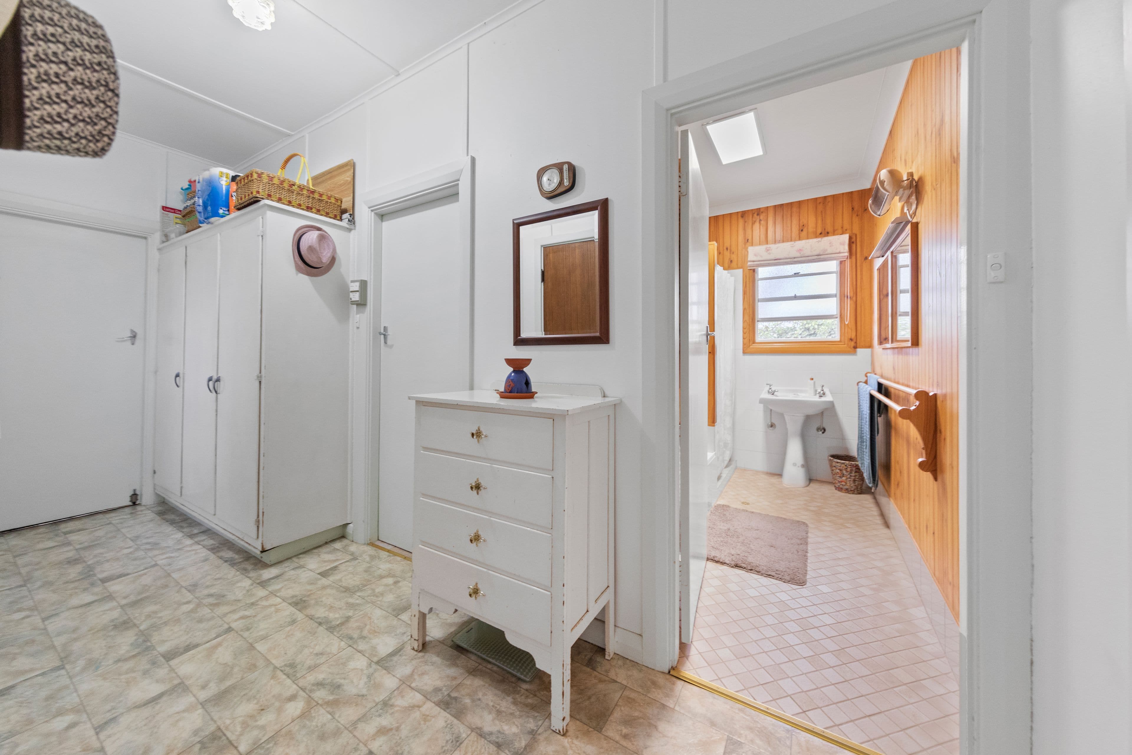 22 Edward Street, Clare SA 5453, Clare - Thumbnail 6