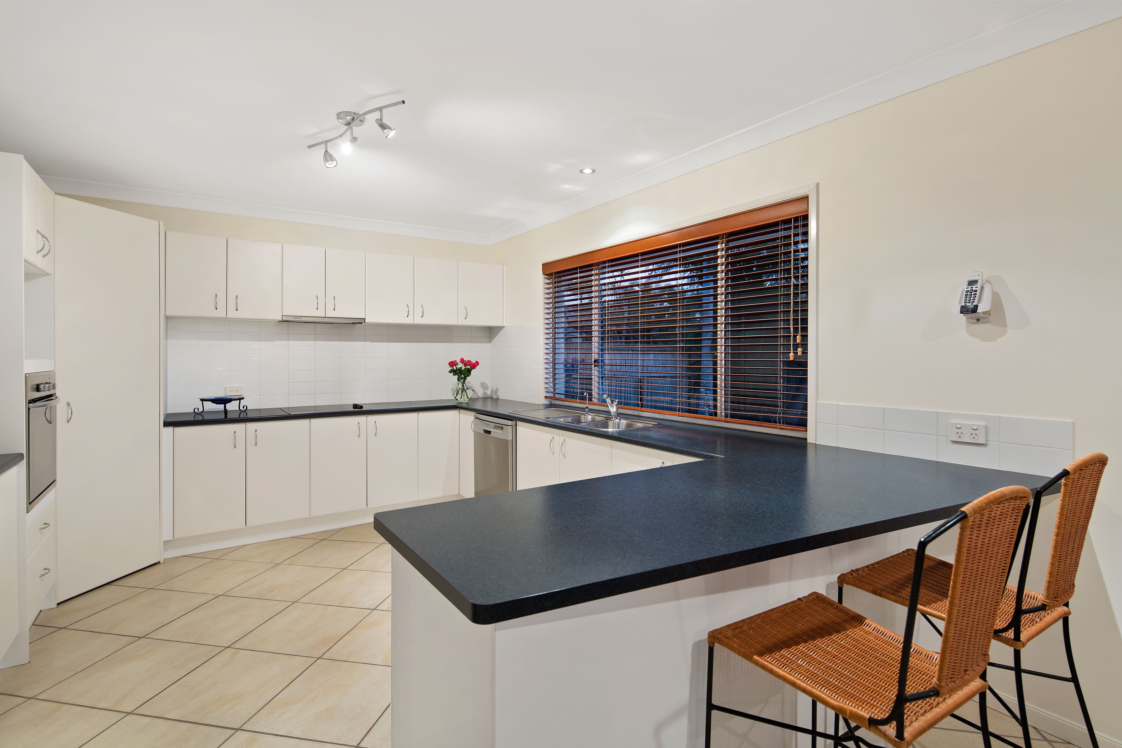 5 Regal Crescent, Sippy Downs QLD 4556, Sippy Downs - Thumbnail 8