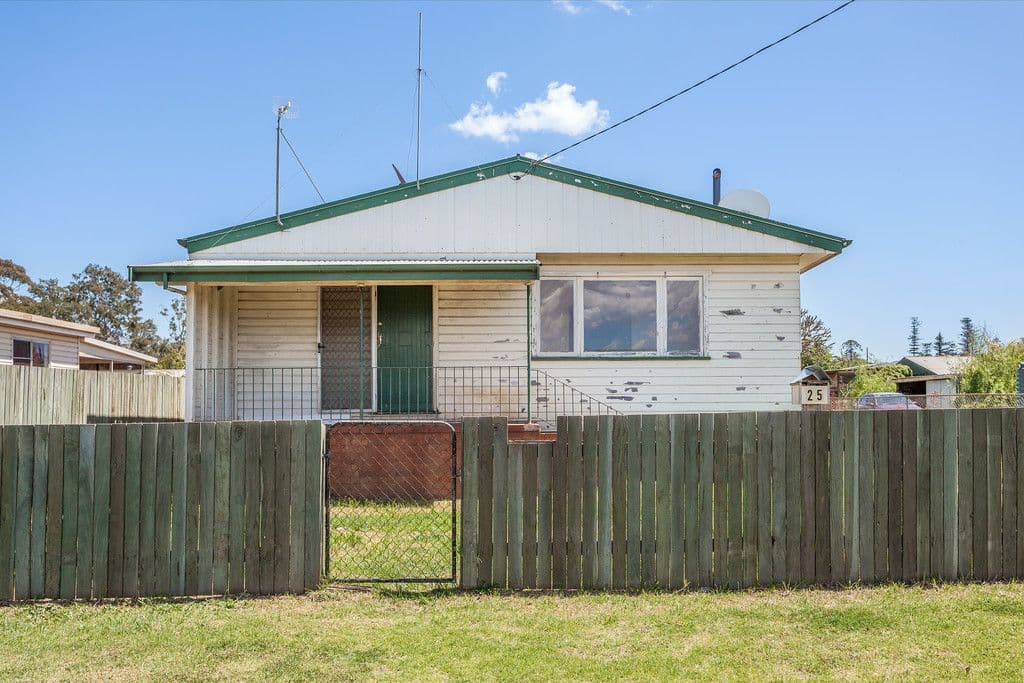 25 McDowall Street, Newtown QLD 4350, Newtown - Image 1