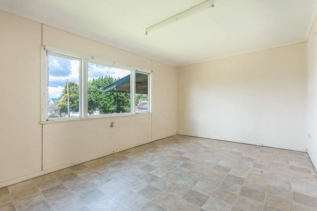 25 McDowall Street, Newtown QLD 4350, Newtown - Thumbnail 5