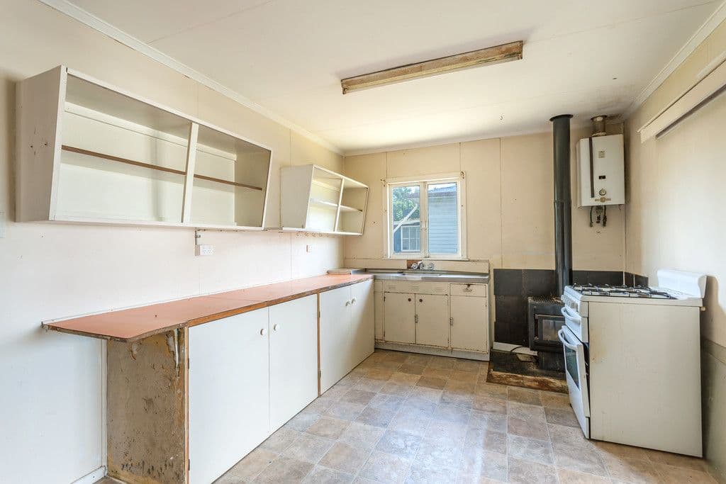25 McDowall Street, Newtown QLD 4350, Newtown - Thumbnail 6