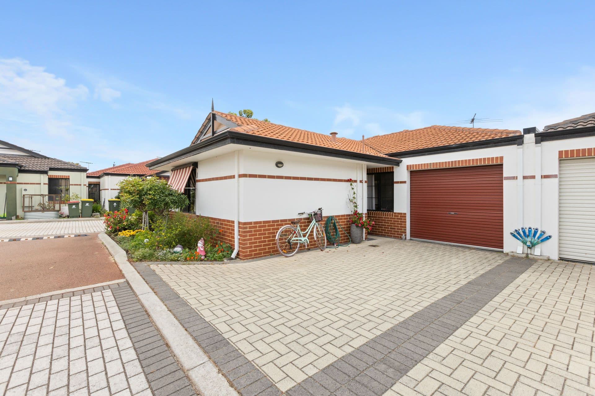 4 Kindra Way, Nollamara WA 6061, Nollamara - Thumbnail 2